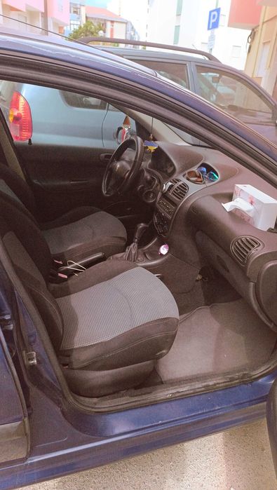 Peugeot 206 — fotografia 9