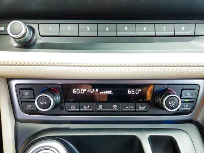 2016  BMW i8 AWD