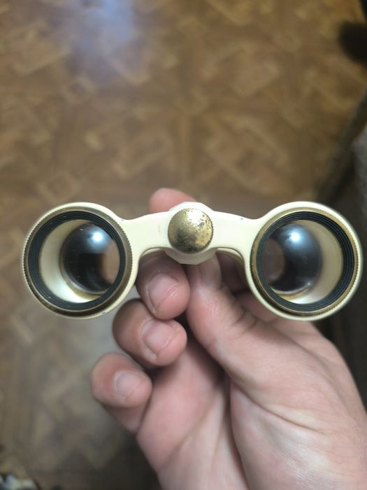 Театральний бінокль часів СССР