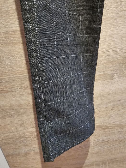 Spodnie młodzieżowe eleganckie