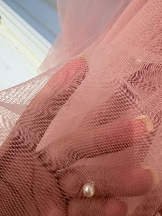 Продам сукню на випускний