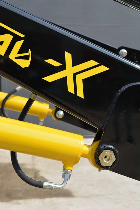 Фронтальний навантажувач General-Х | 2000 кг | Від виробника