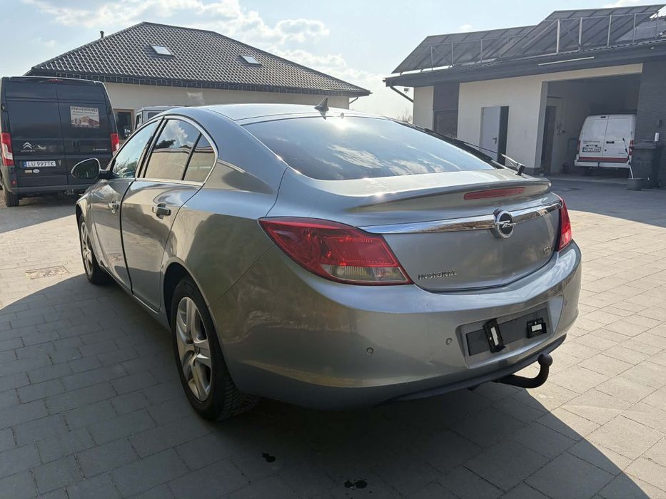 Opel Insignia 2,0tdci 2011