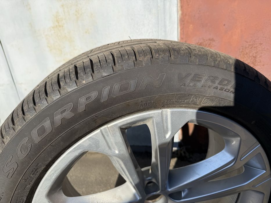 R20 285/45 Audi Q7 2024 original