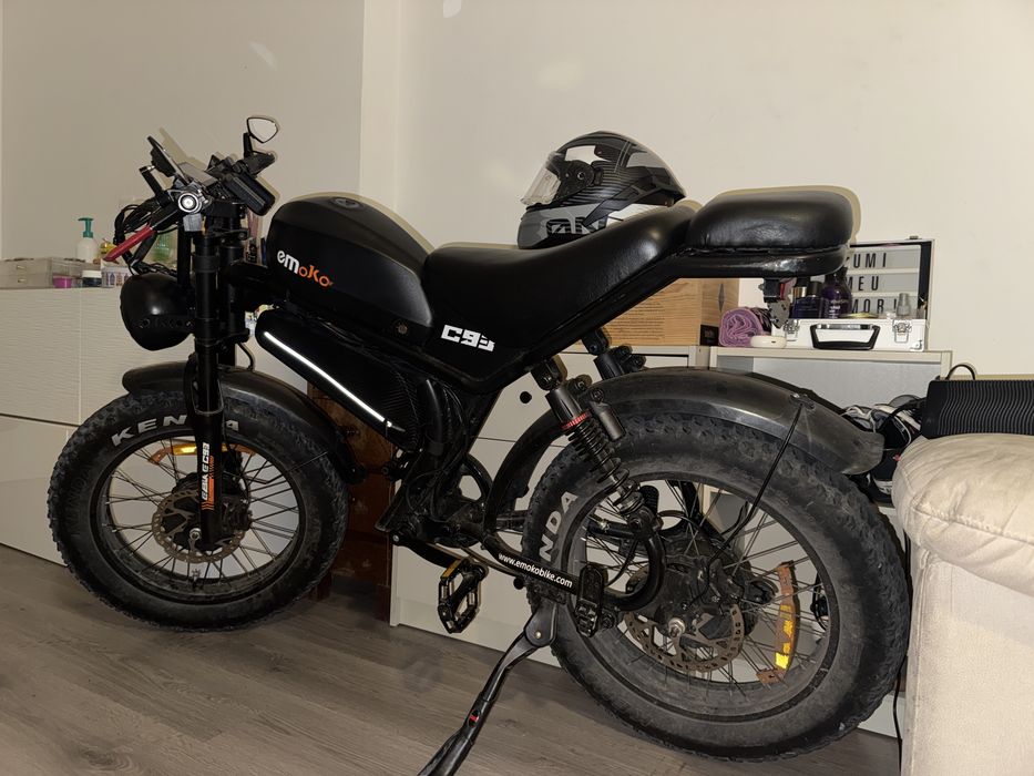Bicicleta eleterica estilo ciclomotor 55km/h Bateria removivel, 2 motores 1000W, leva duas pessoas, não precisa de licença.