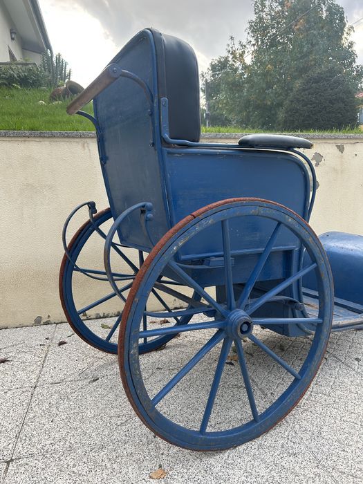 carrinho de passeio antigo unico