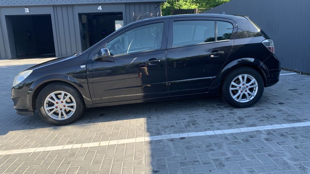 Продам економне авто.