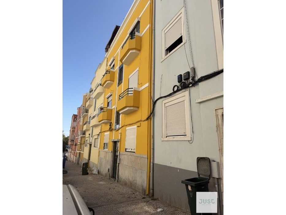 Apartamento t2 - Alto de s João- viva a essência de Lisboa