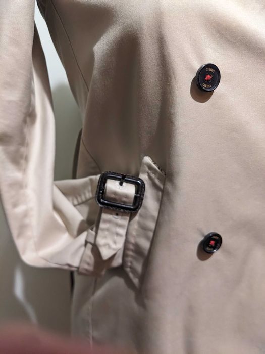 Gabardina Carolina Herrera - Menina