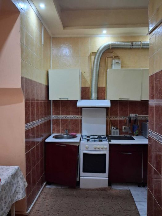 Продається двокімнатна квартира в самому серці Одеси на вулиці Утесова