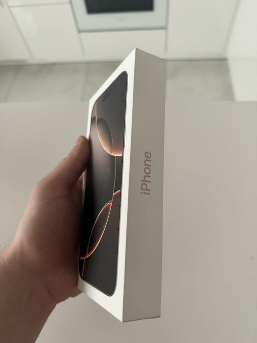 iPhone 16 Pro Max 256GB (Desert Titanium) e-sim