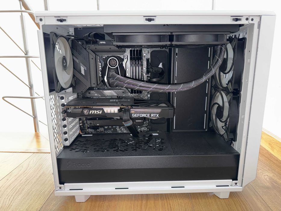 PC Gaming/Trabalho - i5 13600KF | RTX 3060 Ti | 32GB RAM