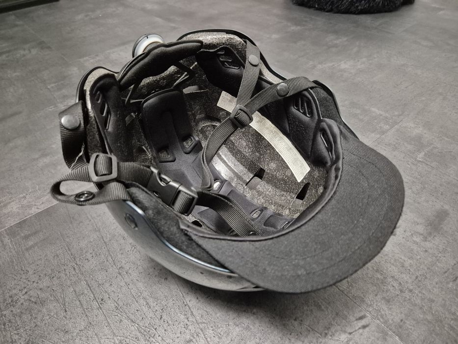 Kask Btwin orzeszek