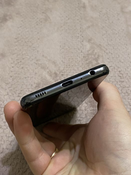 Телефон Samsung Galaxy A52