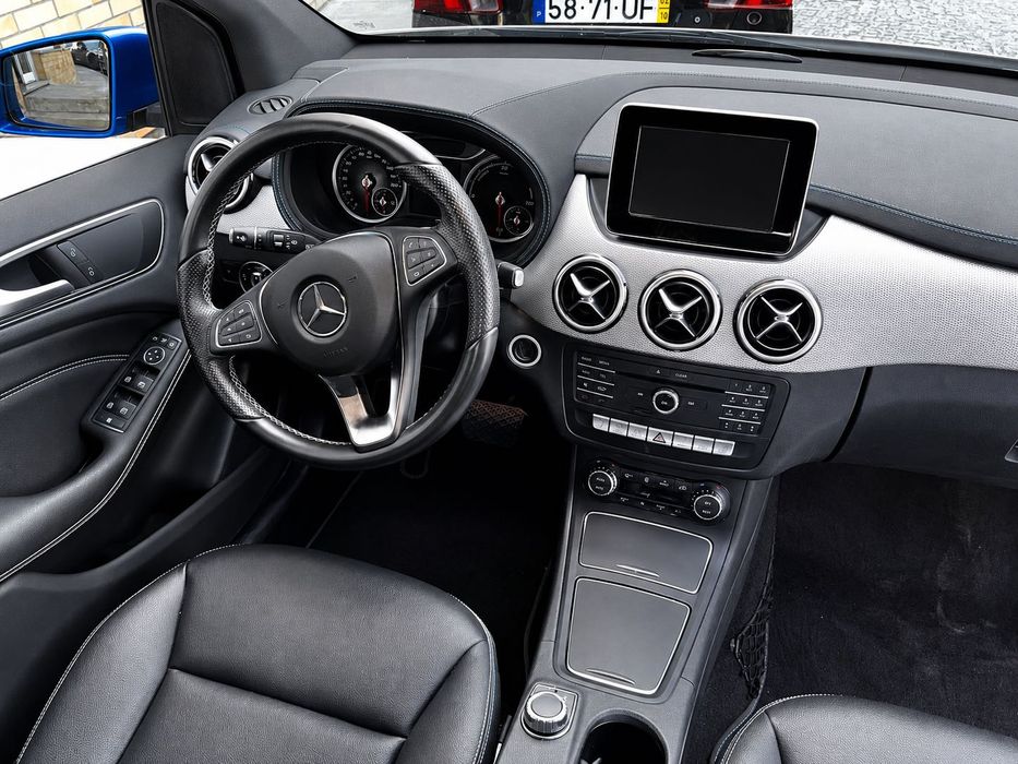 Mercedes Benz Electric Classe B | Espetacular para deslocações citadinas