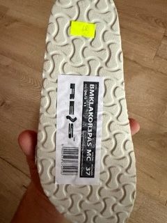 Klapki roz. 37 (nowe)