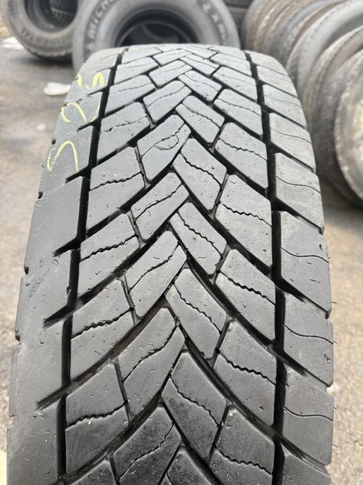 Opona ciężarowa 295/80/22,5 Goodyear Kmax D – BEZ NAPRAW
