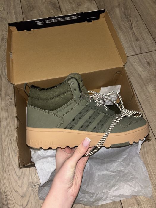 Чоловічі зимові кросівки