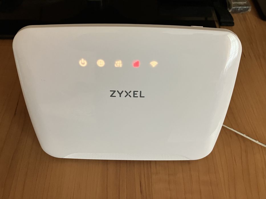 Продам ZYXEL 4g LTE 3316-M604
