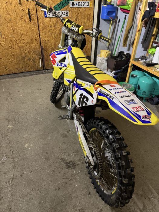 Suzuki rm125 enduro cross