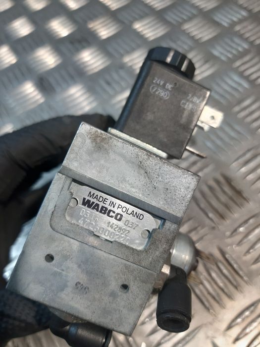 Zawór Elektromagnetyczny Wabco 4726000220