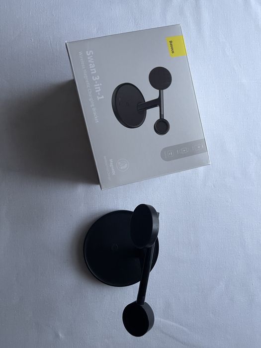 Безпровідна магнітна зарядка Baseus Swan 3-in-1 20w iphone 3в1