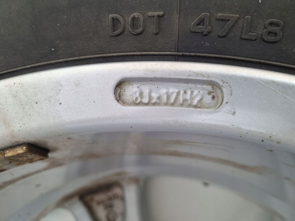 alt