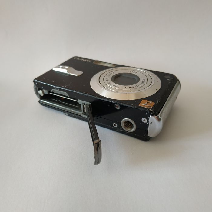 Фотоаппарат Panasonic Lumix DMC-FX7: 380 грн. - Цифровые