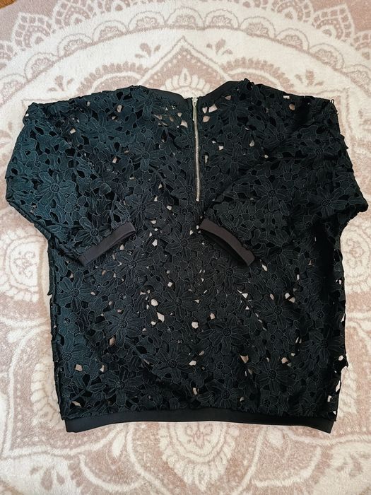Bluza koronkowa czarna