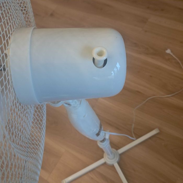 Wentylator stojący podłogowy ADLER AD 7305 40cm 3 biegi moc 45W max90W