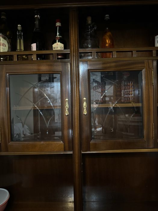 Movel Bar execelente estado