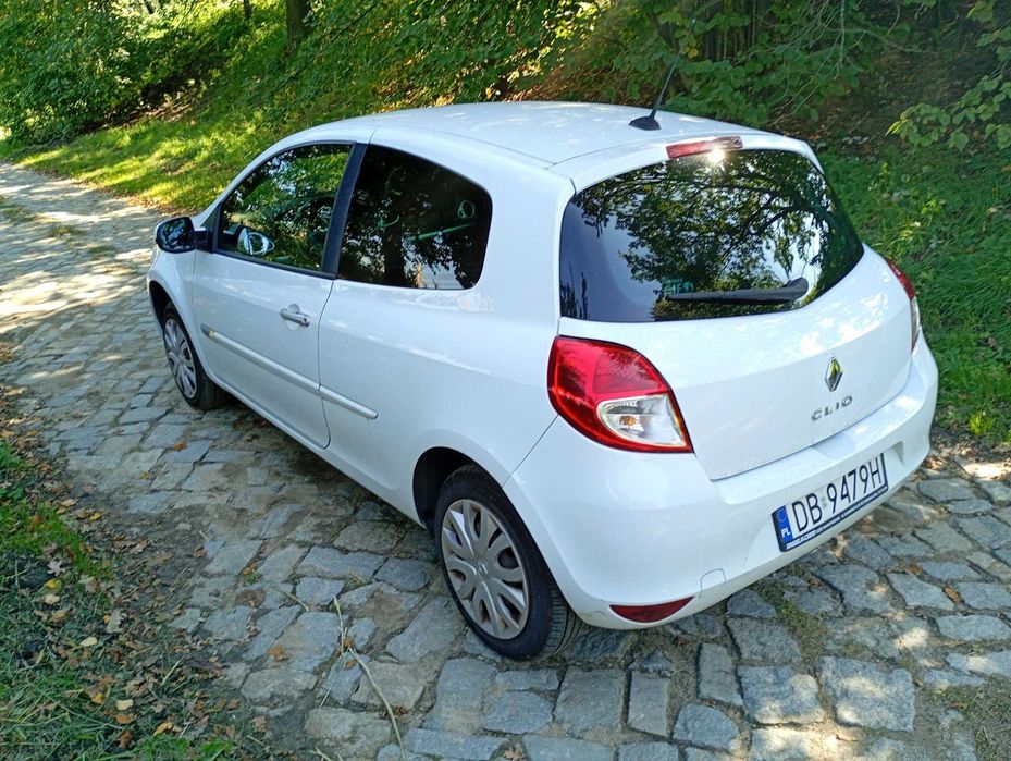 Renault Clio 1.2 benzyna 2009r