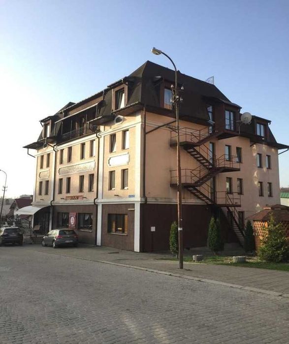 Продаж діючого готелю в центрі Трускавця, 1065 м2