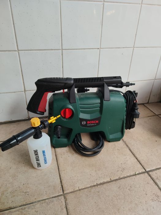 Lavadora de alta pressão Bosch easy aquatak 110bar + snowfoam