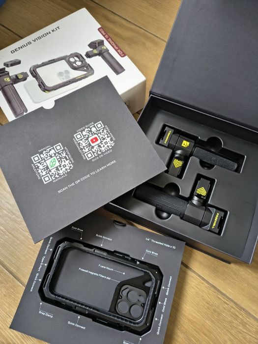 Клітка Freewell Genius Rig для iPhone 15 Pro Max