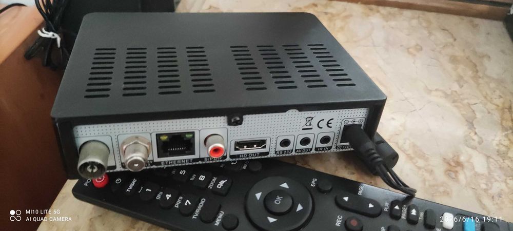 Vendo 3 boxs amiko mini combo extra