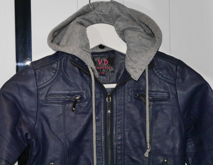 Kurtka Fashion jak nowa kaptur 116