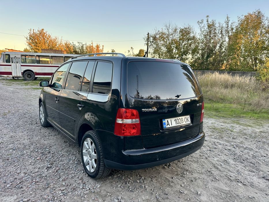 Продам Volkswagen Touran 2.0 Дизель