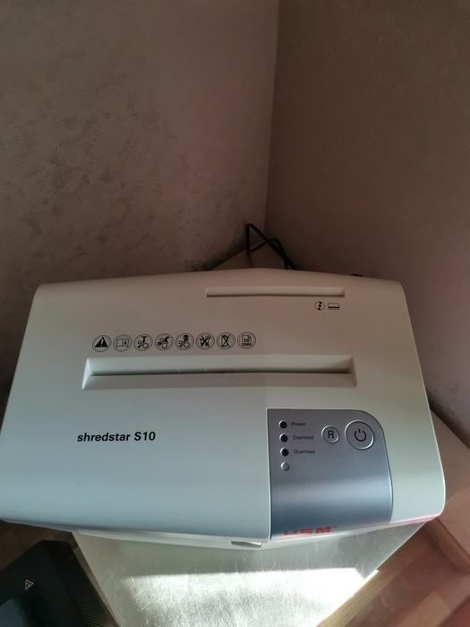 Шредер HSM shredstar s10