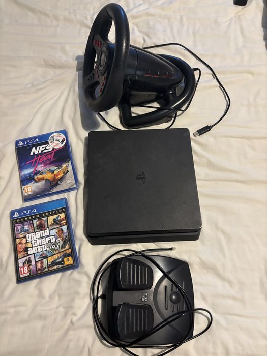 PS4+ volante com pedais+ GTA V + Need for Speed heat