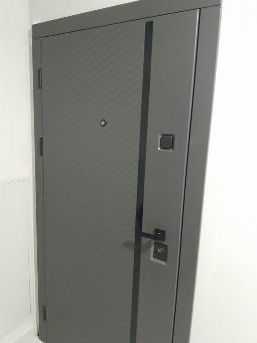 Новобудова Центр 2к.кв-70м2 Новий ремонт!