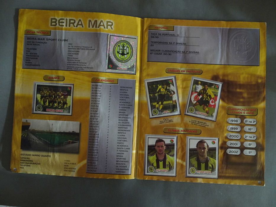 Caderneta de cromos - Futebol 2002/2003 - Panini (faltam 13 cromos)