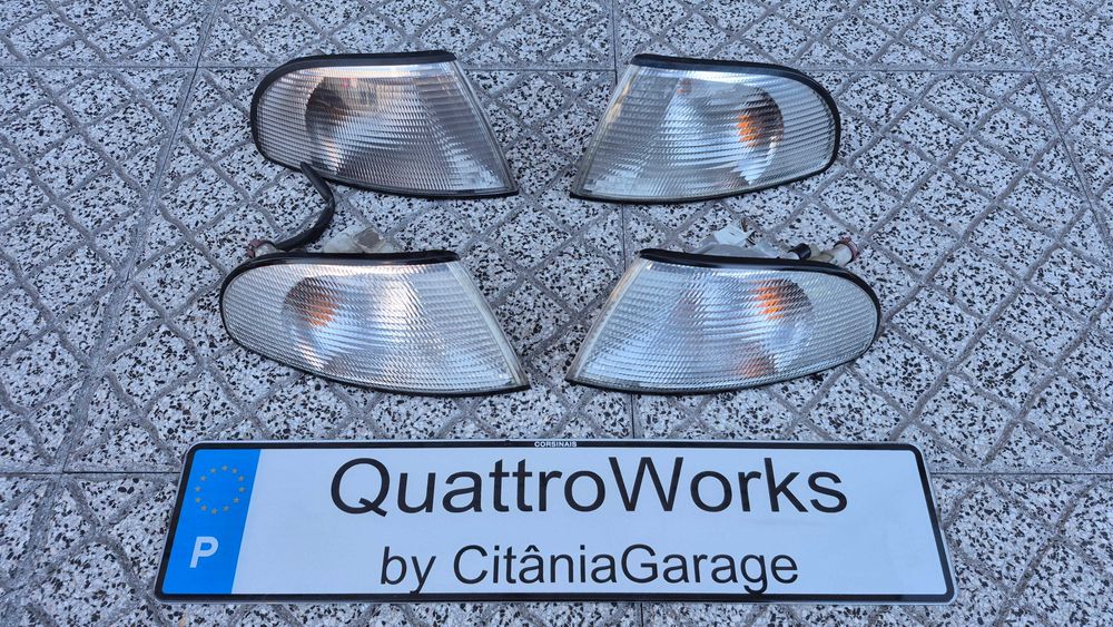 AUDI A4 B5 (8D)-PISCA/ÓTICA DIREITO-ESQUERDO 94 até 1999 Pré-Facelift