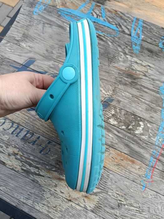 Крокси 36 розмір