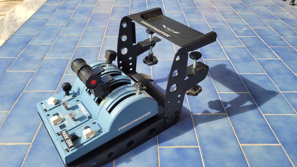 Thrustmaster TCA Captain Pack X Airbus Edition + Flying clamp