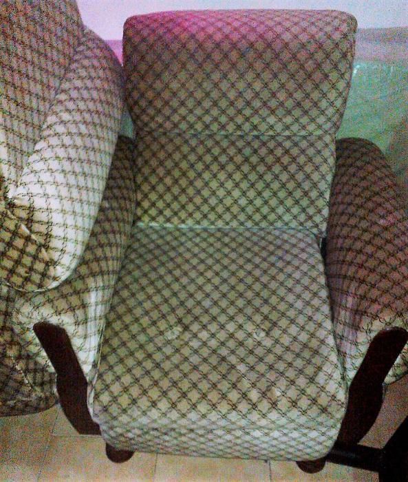 sofa, cadeirao, poltrona - 2 unidades (tambem troco)