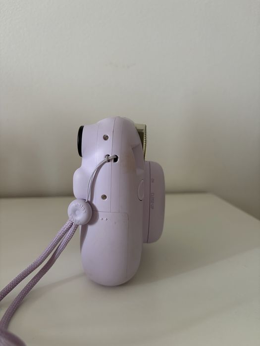 Máquina Fotográfica Instantânea FUJIFILM Instax Mini 12 Lilás