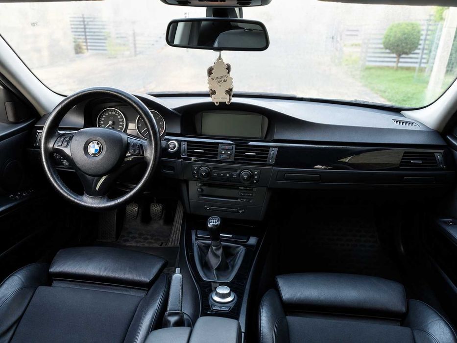 BMW e90 325i n52 218km Doinwestowane