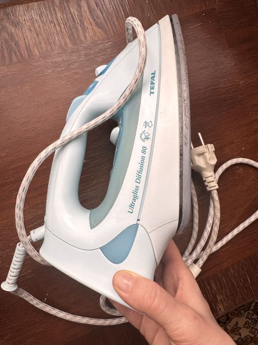 Утюг Tefal Ultragliss Diffusion 80 праска FV 4182