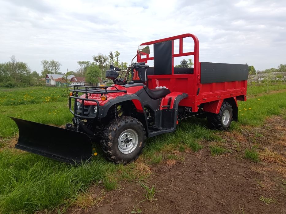 Квадроцикл вантажний